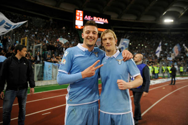 队在决定性 队在决定性