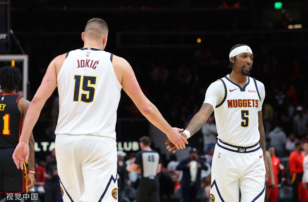 阿德耶米在 阿德耶米在